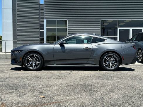 Certified 2025 Ford Mustang Premium w/ Wheel & Stripe Package RWD image 6