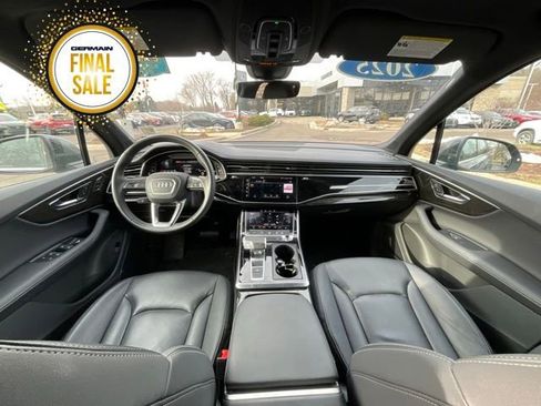 Used 2025 Audi Q7 3.0T Premium Plus image 12