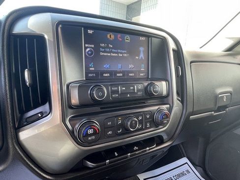 Used 2015 Chevrolet Silverado 2500 LT w/ LT Convenience Package image 19