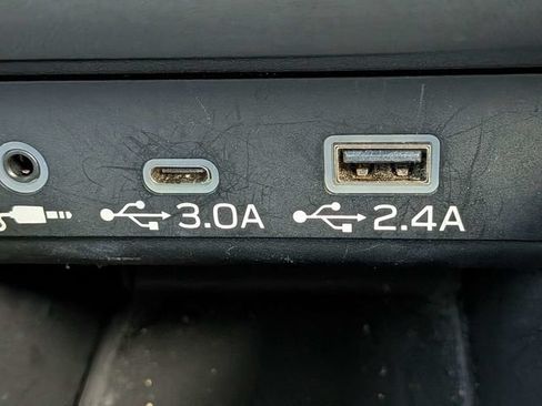Used 2025 Subaru Outback Onyx Edition AWD/4WD image 25
