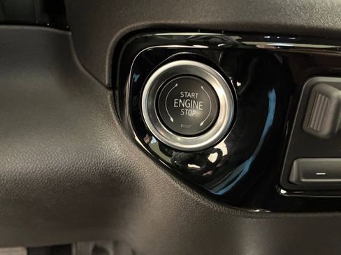 Certified 2025 Chevrolet Silverado 1500 High Country w/ High Country Premium Package image 24