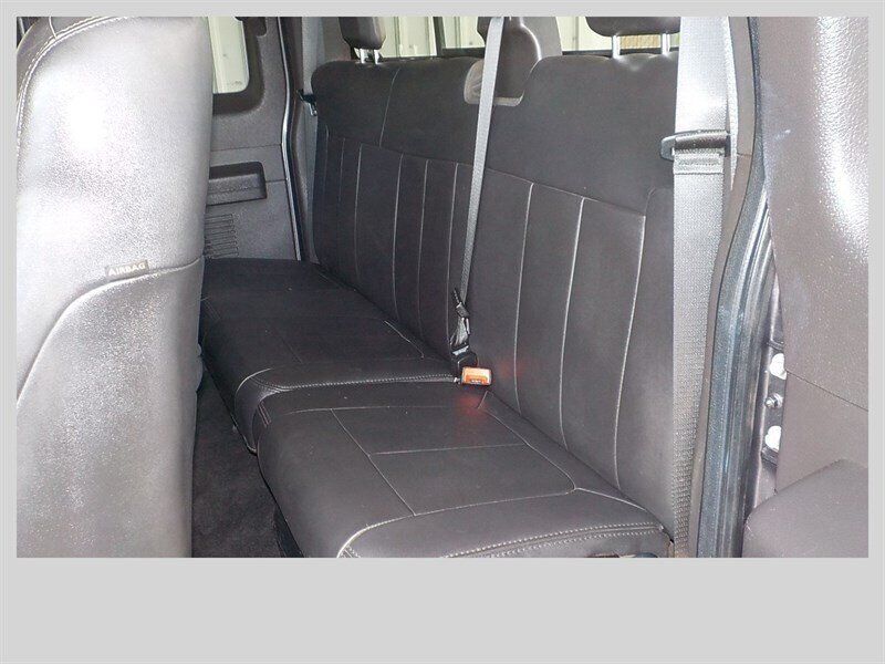 Used 2011 Ford F350 Lariat w/ Lariat Interior Pkg AWD/4WD image 6