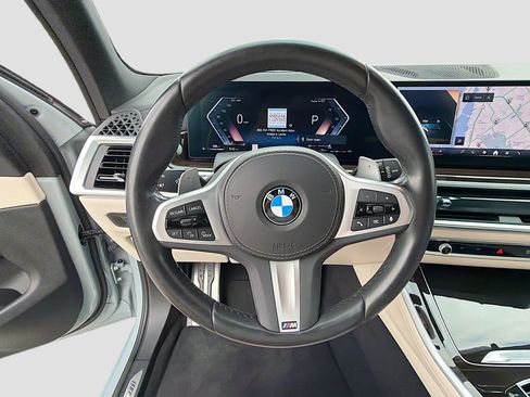 Used 2024 BMW X5 sDrive40i w/ M Sport Package image 40