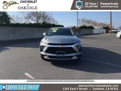 Used 2025 Chevrolet Blazer LT w/ Driver Confidence Package image 4
