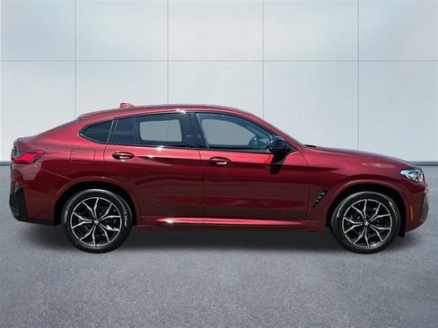 Certified 2025 BMW X4 M40i AWD/4WD image 2