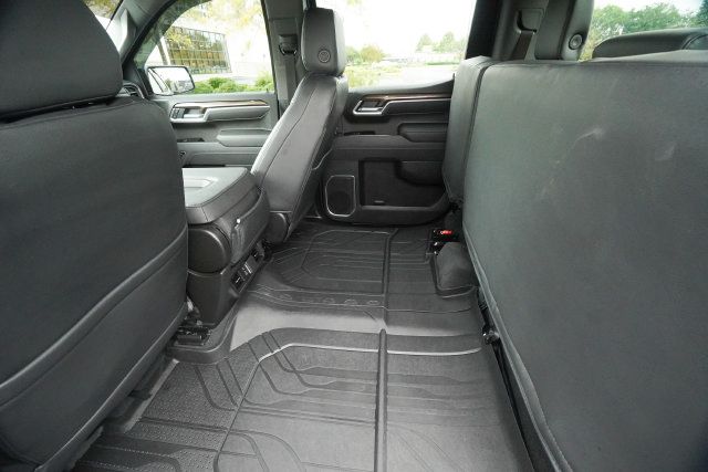 Used 2026 Chevrolet Silverado 1500 RST w/ RST Select Package AWD/4WD image 31