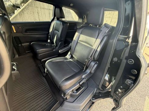 Used 2024 Honda Odyssey Sport image 18
