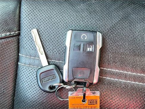 Used 2019 GMC Sierra 2500 Denali w/ Duramax Plus Package image 30