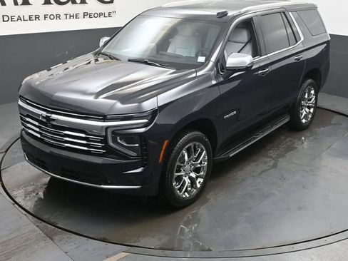 New 2026 Chevrolet Tahoe Premier w/ Sun And Tow Package AWD/4WD image 24
