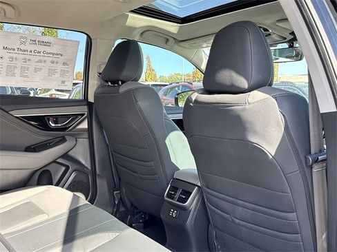 Certified 2025 Subaru Outback Onyx Edition w/ Popular Package #2 image 19