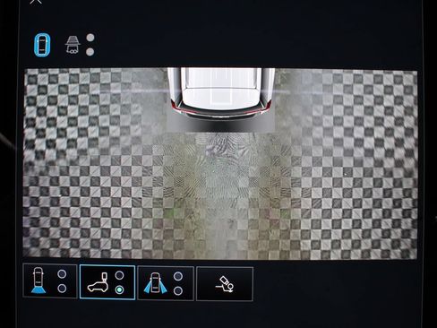 Used 2026 GMC Yukon AT4 Ultimate w/ LPO, Floor Liner Package AWD/4WD image 27
