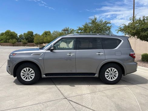 Used 2022 Nissan Armada SV RWD image 5