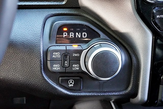 Used 2025 RAM 1500 Big Horn AWD/4WD image 34