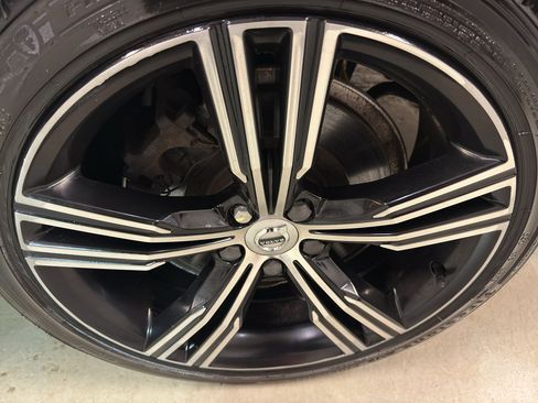 Used 2019 Volvo S60 T8 Inscription AWD/4WD image 34