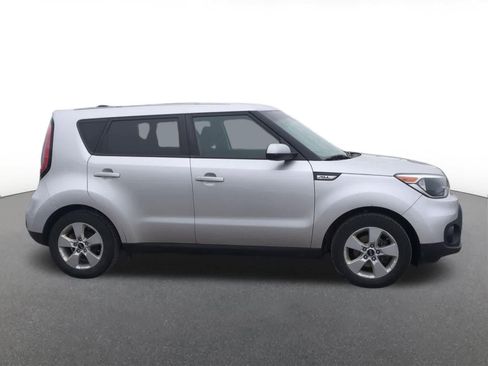 Used 2019 Kia Soul w/ Convenience Package FWD image 7