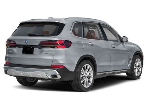 Used 2024 BMW X5 xDrive50e w/ M Sport Package AWD/4WD image 2