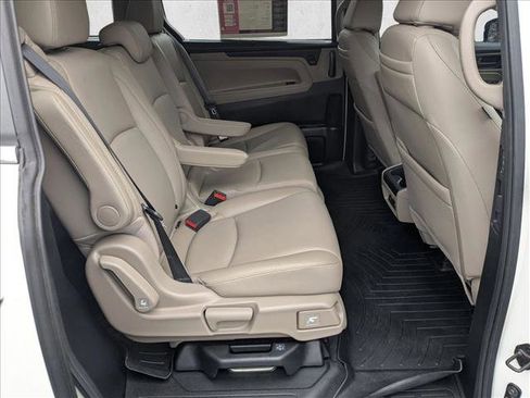 Used 2019 Honda Odyssey EX-L image 18