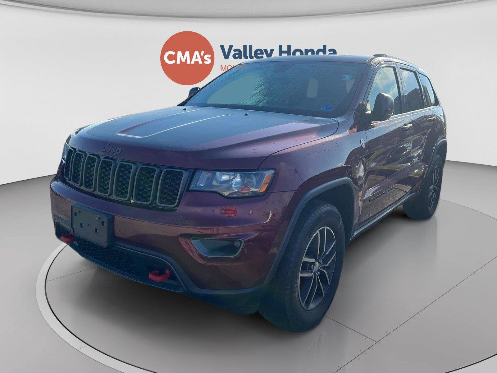 Used 2018 Jeep Grand Cherokee Trailhawk AWD/4WD image 1
