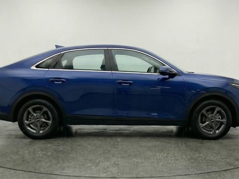 Used 2025 Kia K4 LXS image 11