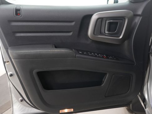 Used 2014 Honda Ridgeline SE image 20