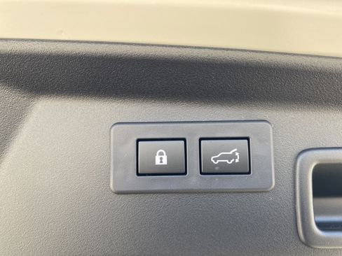 New 2026 Subaru Outback Limited image 38