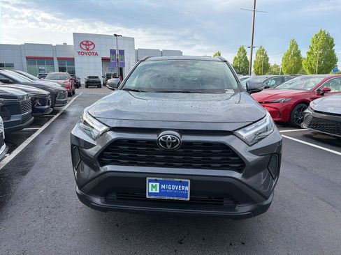Used 2025 Toyota RAV4 XLE w/ Weather Package AWD/4WD image 2