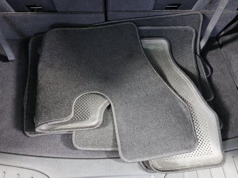 Used 2025 Dodge Durango R/T image 46