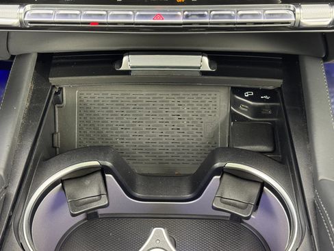 Used 2022 Mercedes-Benz Maybach GLS 600 4MATIC image 38