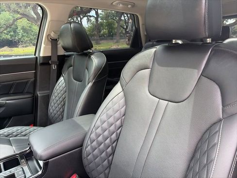 Used 2023 Kia Sorento SX Prestige AWD/4WD image 12