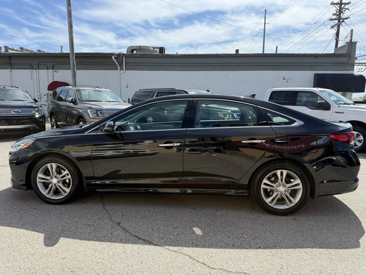 Used 2018 Hyundai Sonata Limited FWD image 3