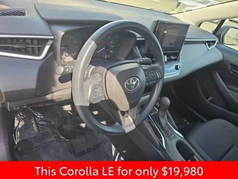 Used 2024 Toyota Corolla LE image 21