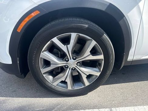 Used 2022 Hyundai Palisade SEL w/ Premium Package FWD image 10
