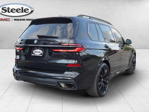 Used 2024 BMW X7 xDrive40i w/ M Sport Package AWD/4WD image 5