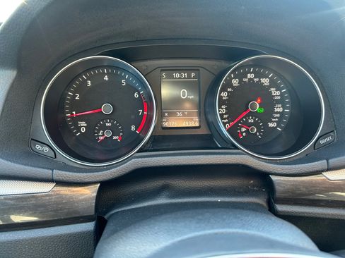 Used 2016 Volkswagen Passat 1.8T SE image 9