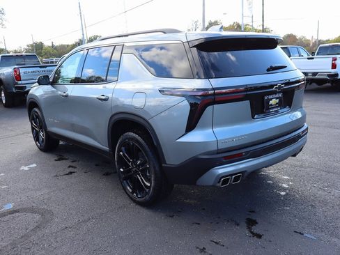 New 2026 Chevrolet Traverse LT w/ Driver Confidence Package image 3