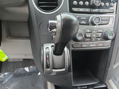 Used 2013 Honda Pilot EX image 25