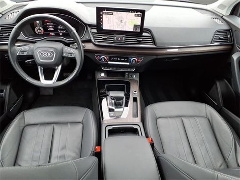 Used 2022 Audi Q5 2.0T Premium Plus w/ Premium Plus Package image 10