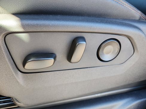 New 2026 GMC Sierra 2500 AT4 w/ Max Trailering Package image 12