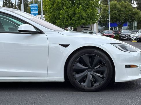 Used 2023 Tesla Model S Standard Range AWD/4WD image 34