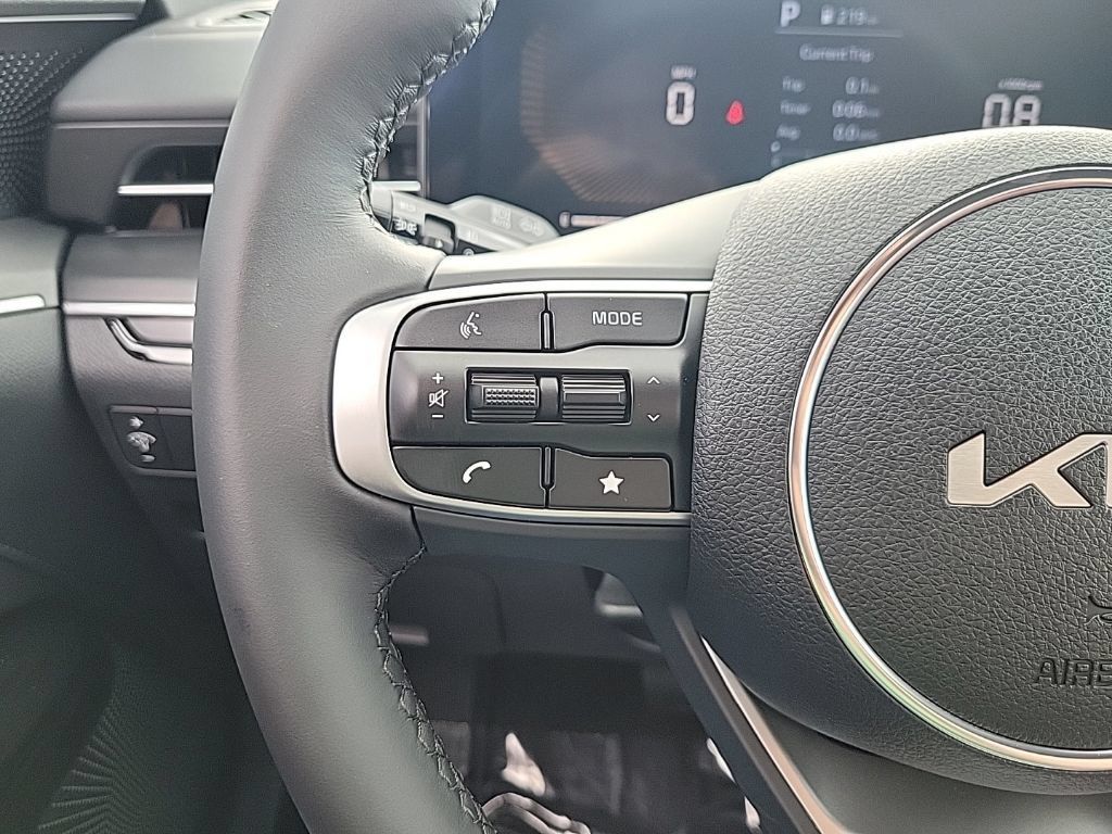 New 2026 Kia K5 GT-Line w/ GT-Line Premium Package FWD image 25