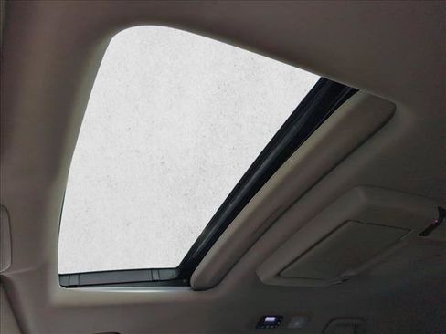 Used 2019 Honda Odyssey Elite image 12
