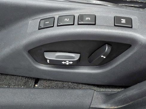 Used 2013 Volvo S60 T5 image 17