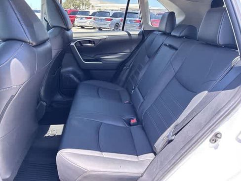 Used 2021 Toyota RAV4 XLE Premium FWD image 21