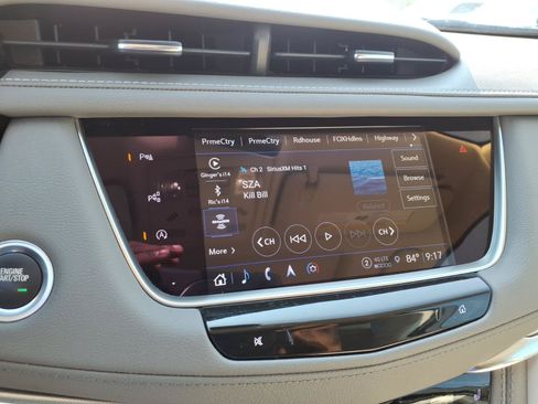 Used 2023 Cadillac XT5 Premium Luxury w/ Technology Package FWD image 13