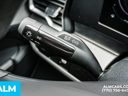 Used 2025 Kia Sportage LX FWD image 32