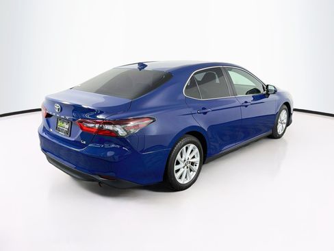 Used 2023 Toyota Camry LE FWD image 9