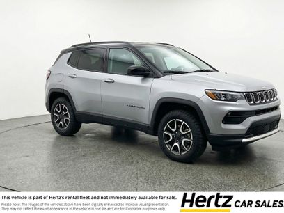 Used 2025 Jeep Compass Trailhawk