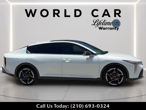 Used 2025 Kia K4 GT-Line w/ GT-Line Sunroof Package FWD image 8