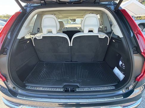 Used 2025 Volvo XC90 B5 Plus w/ Protection Package Premier image 13