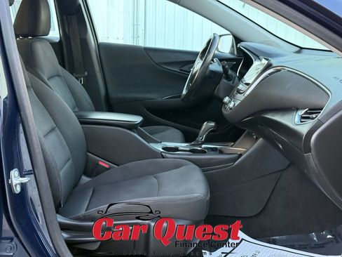 Used 2016 Chevrolet Malibu LT FWD image 17